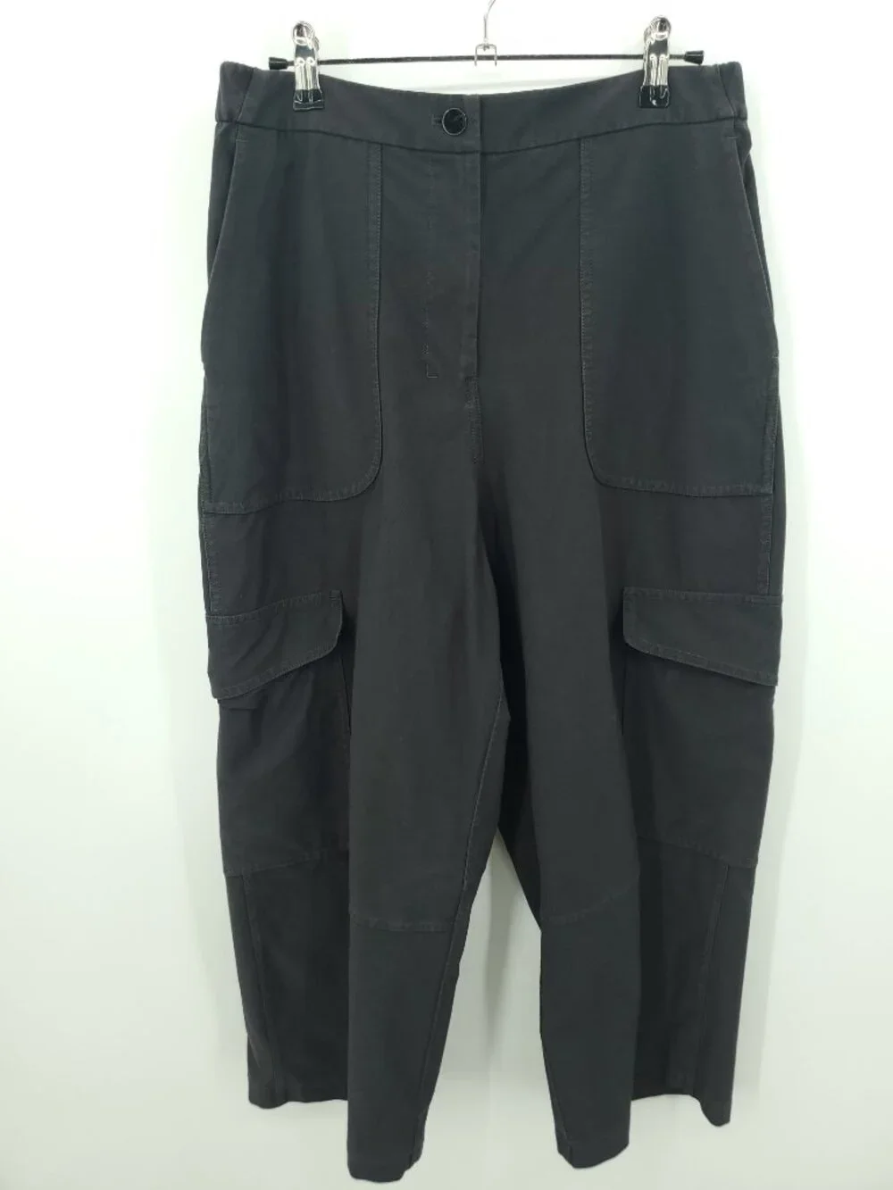 Lululemon Light Utilitech Cargo Pocket High-Rise Crop Sz 30 Graphite Grey